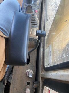 KOMATSU DRESSER PC650LC-5 - Image 18