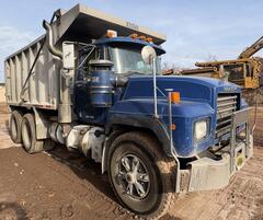 1999 MACK RD688SX - Image 6