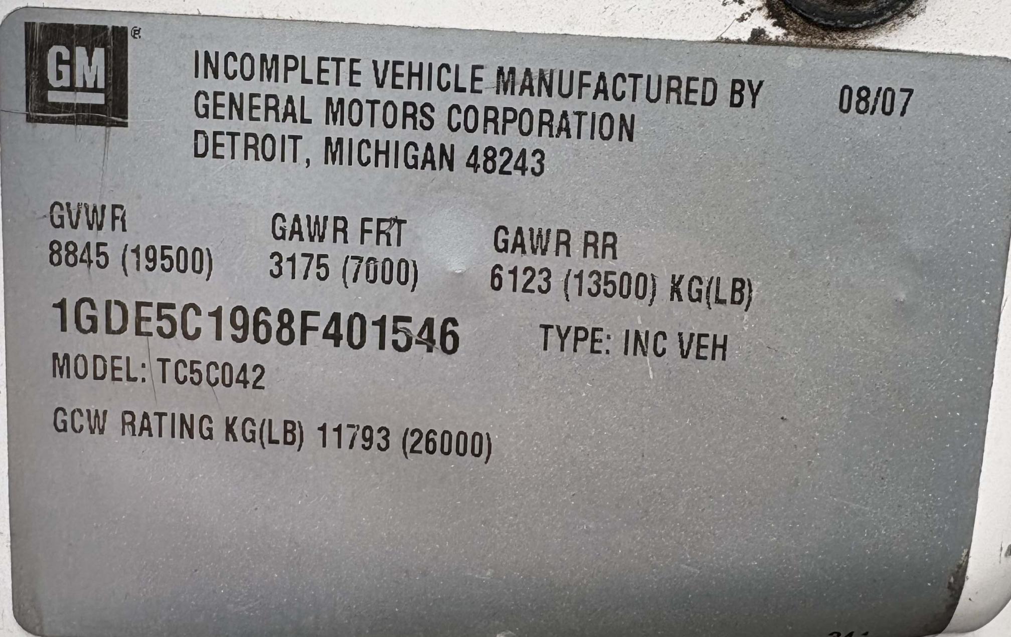 2008 GMC C5500 - Image 21