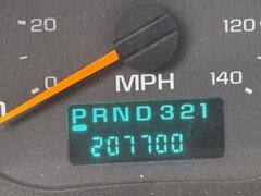 2008 GMC C5500 - Image 20