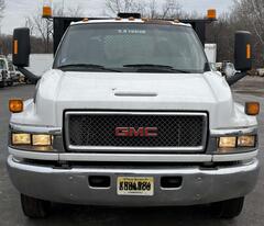 2008 GMC C5500 - Image 8