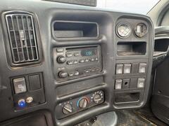 2008 GMC C5500 - Image 12