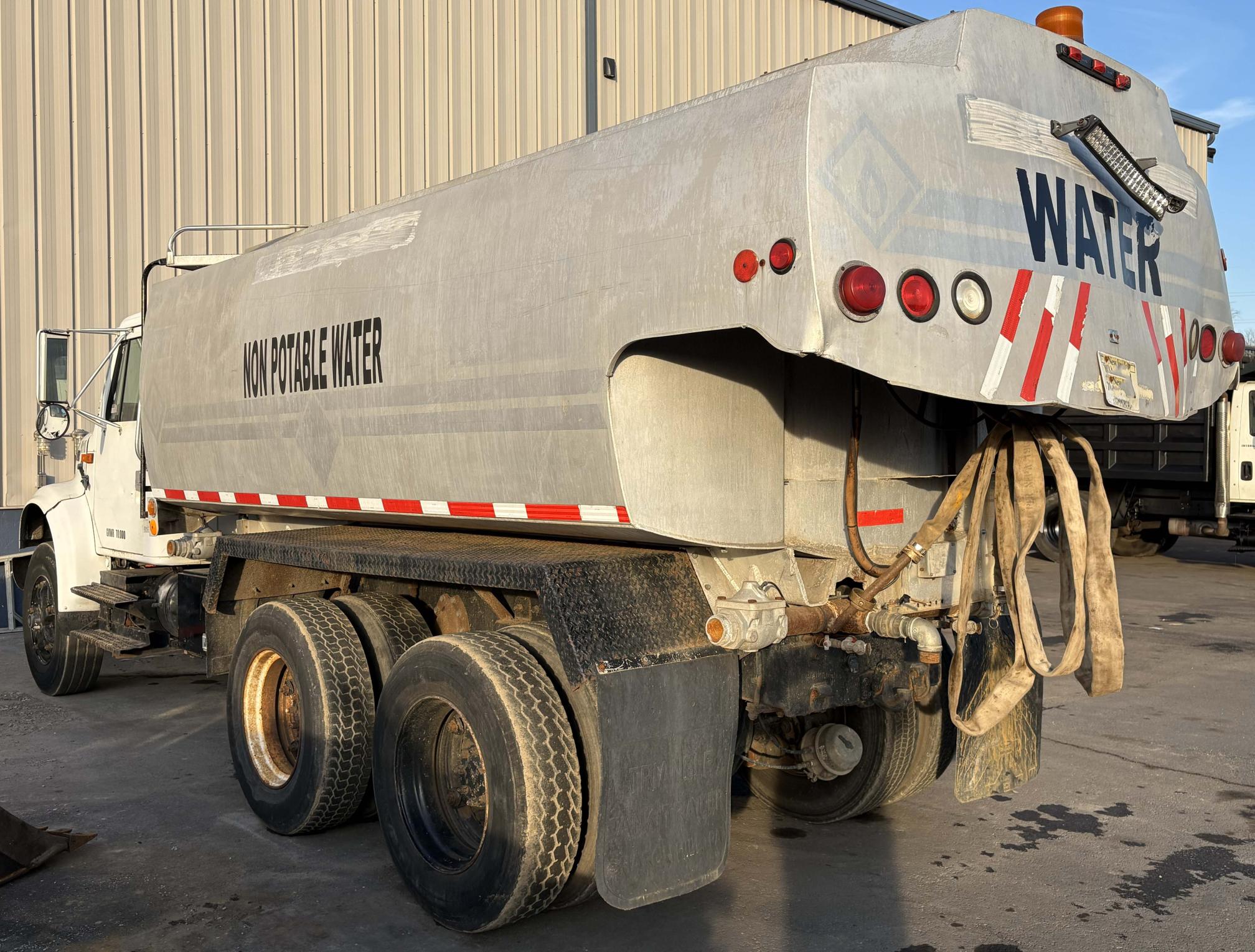 1990 INTERNATIONAL F-4900 - view 7 of 20