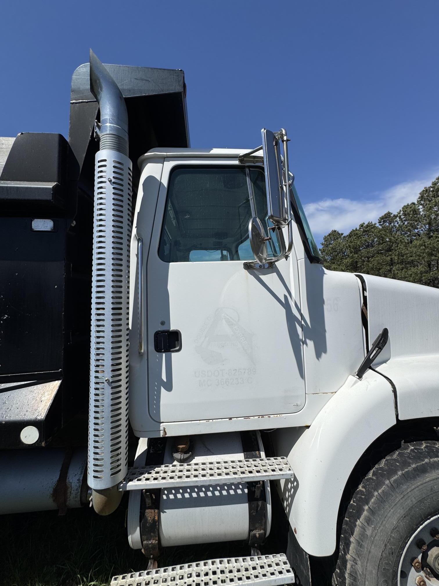 1995 WHITE/GMC WHITE GMC - Image 22