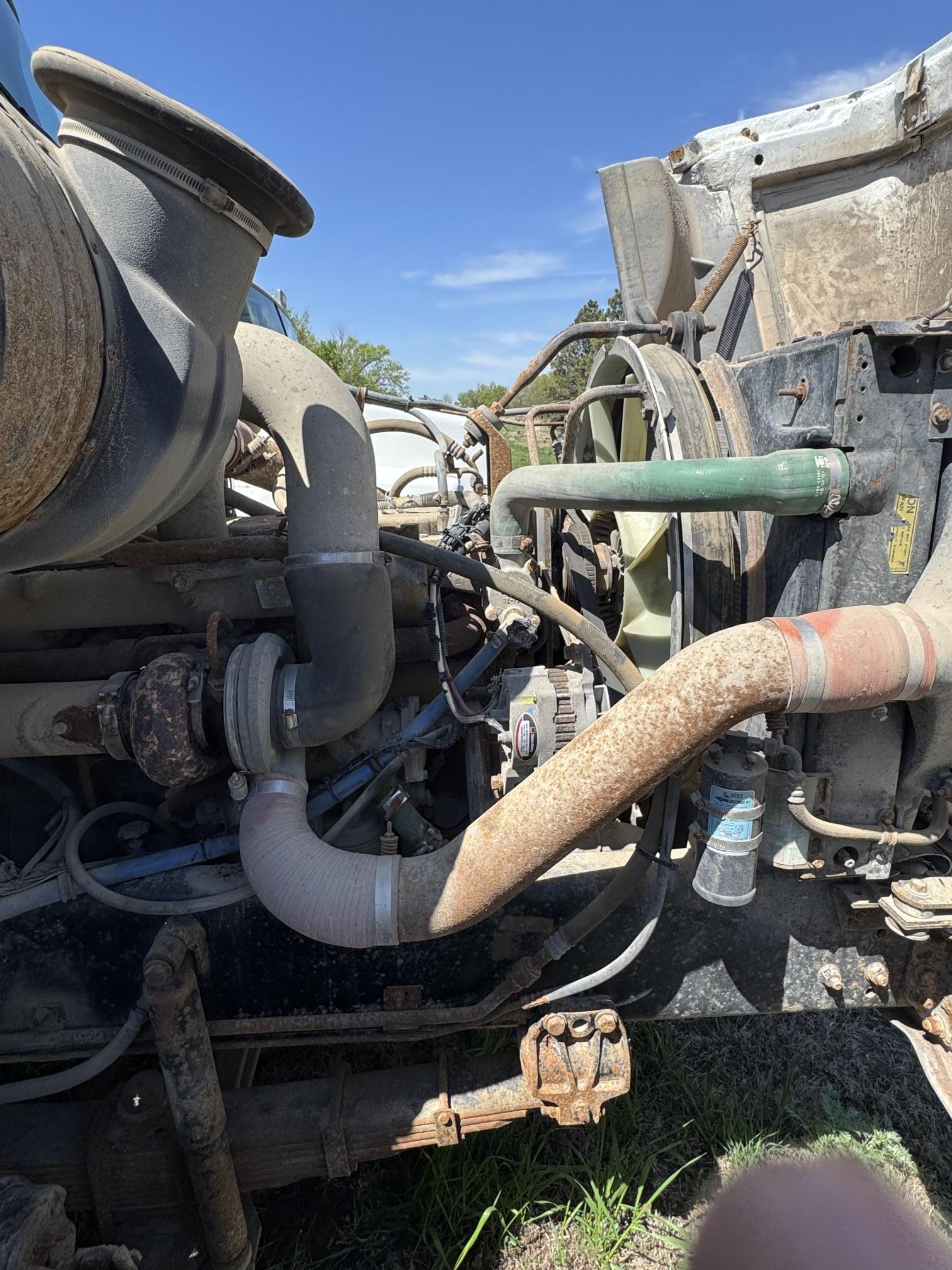 1995 WHITE/GMC WHITE GMC - Image 24