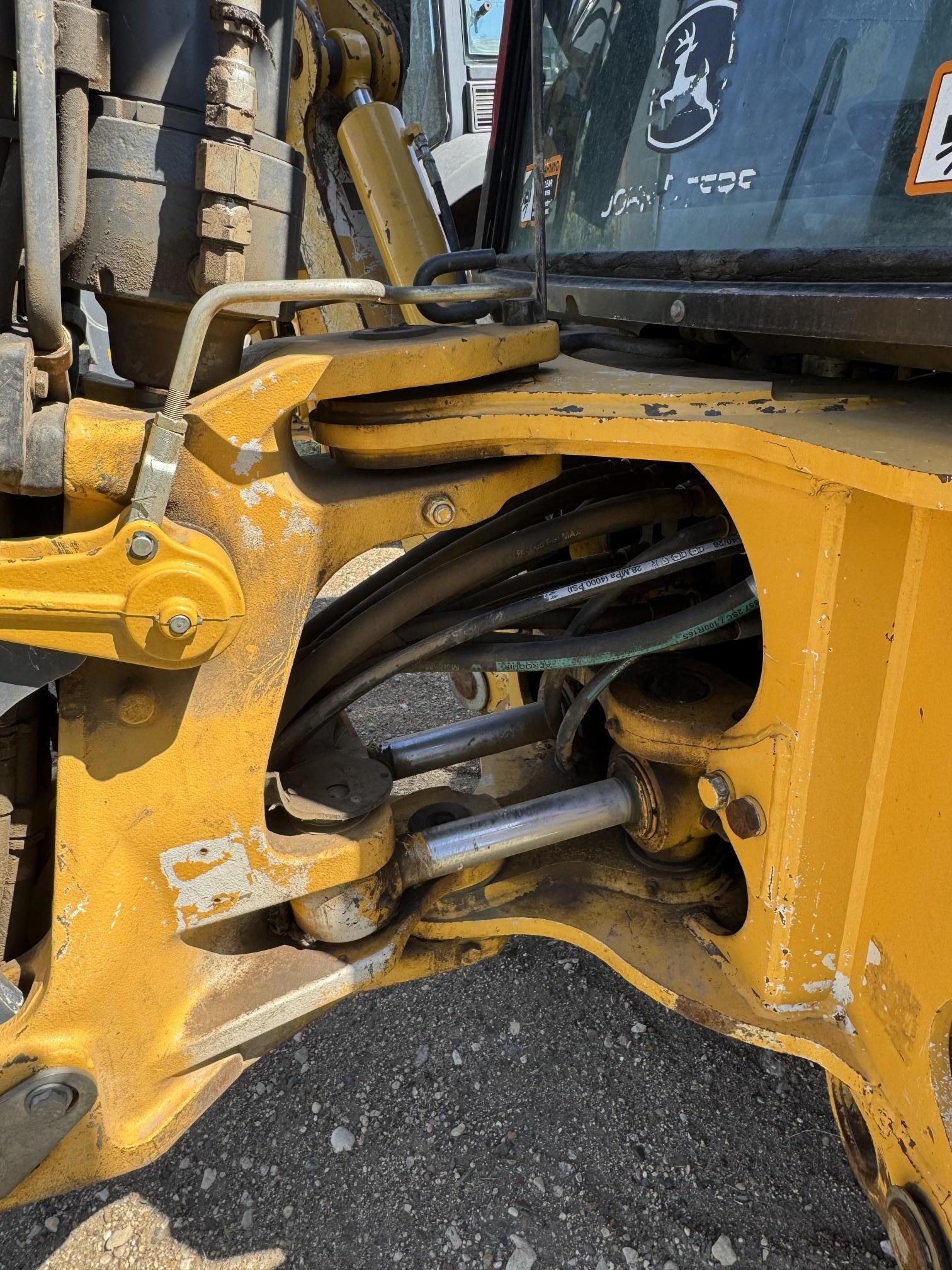 2013 DEERE 410K - Image 25