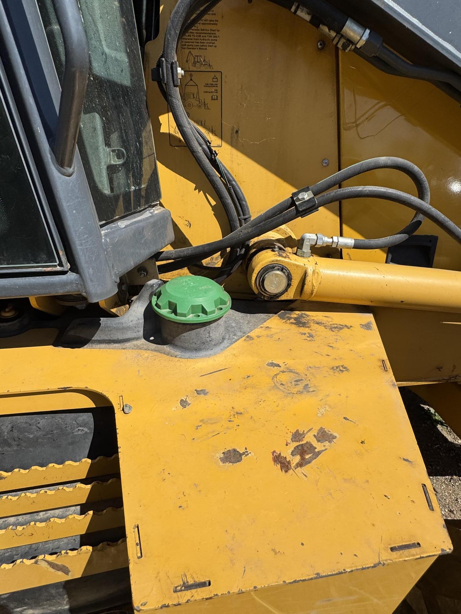 2013 DEERE 410K - Image 29