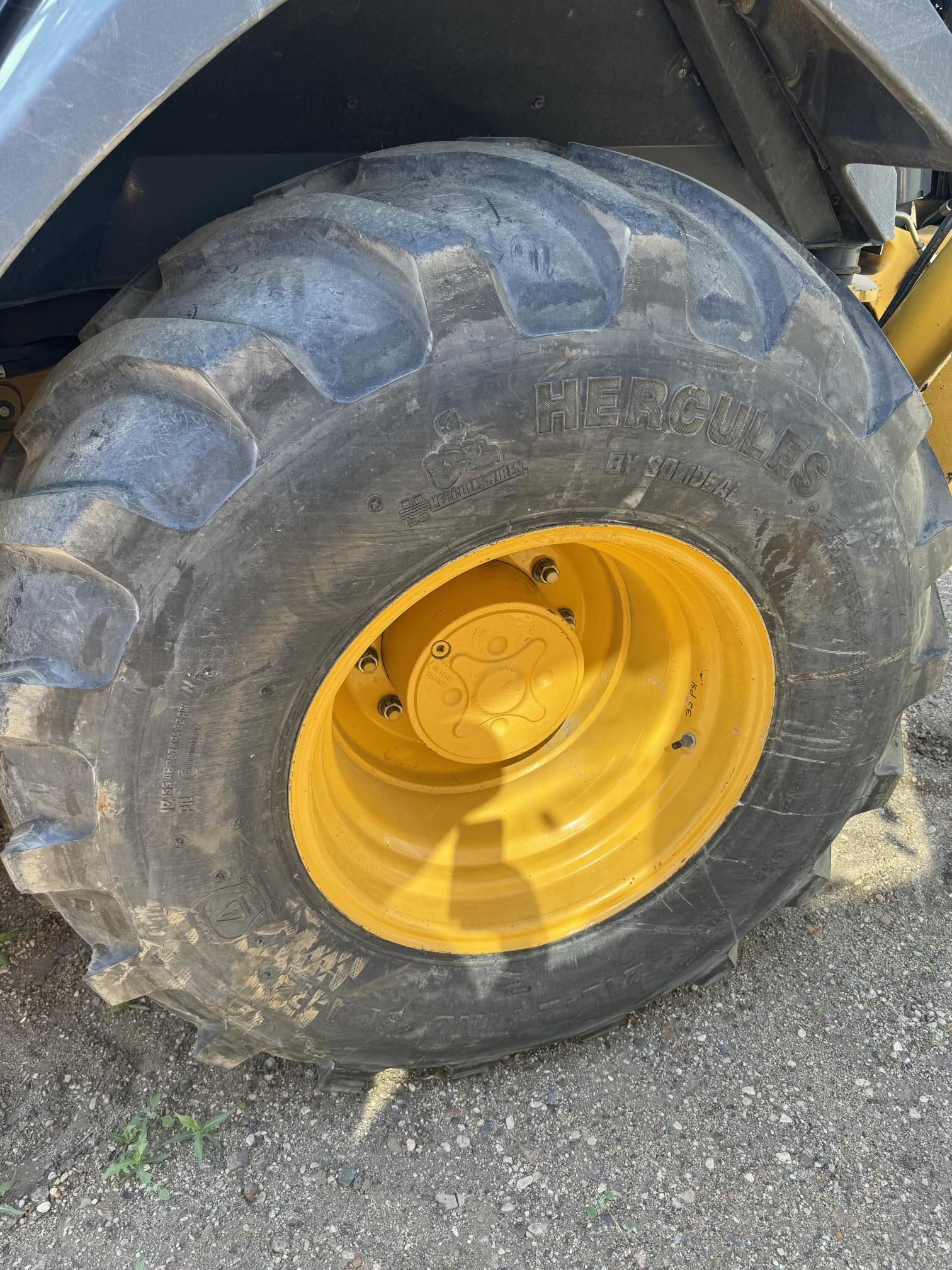 2013 DEERE 410K - Image 44