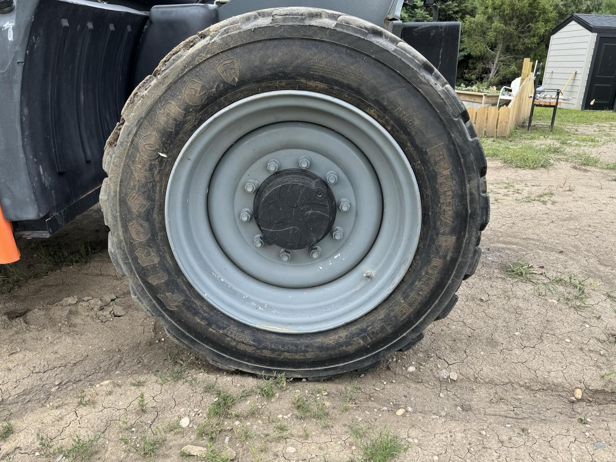 2013 JLG G6-42A - view 17 of 27