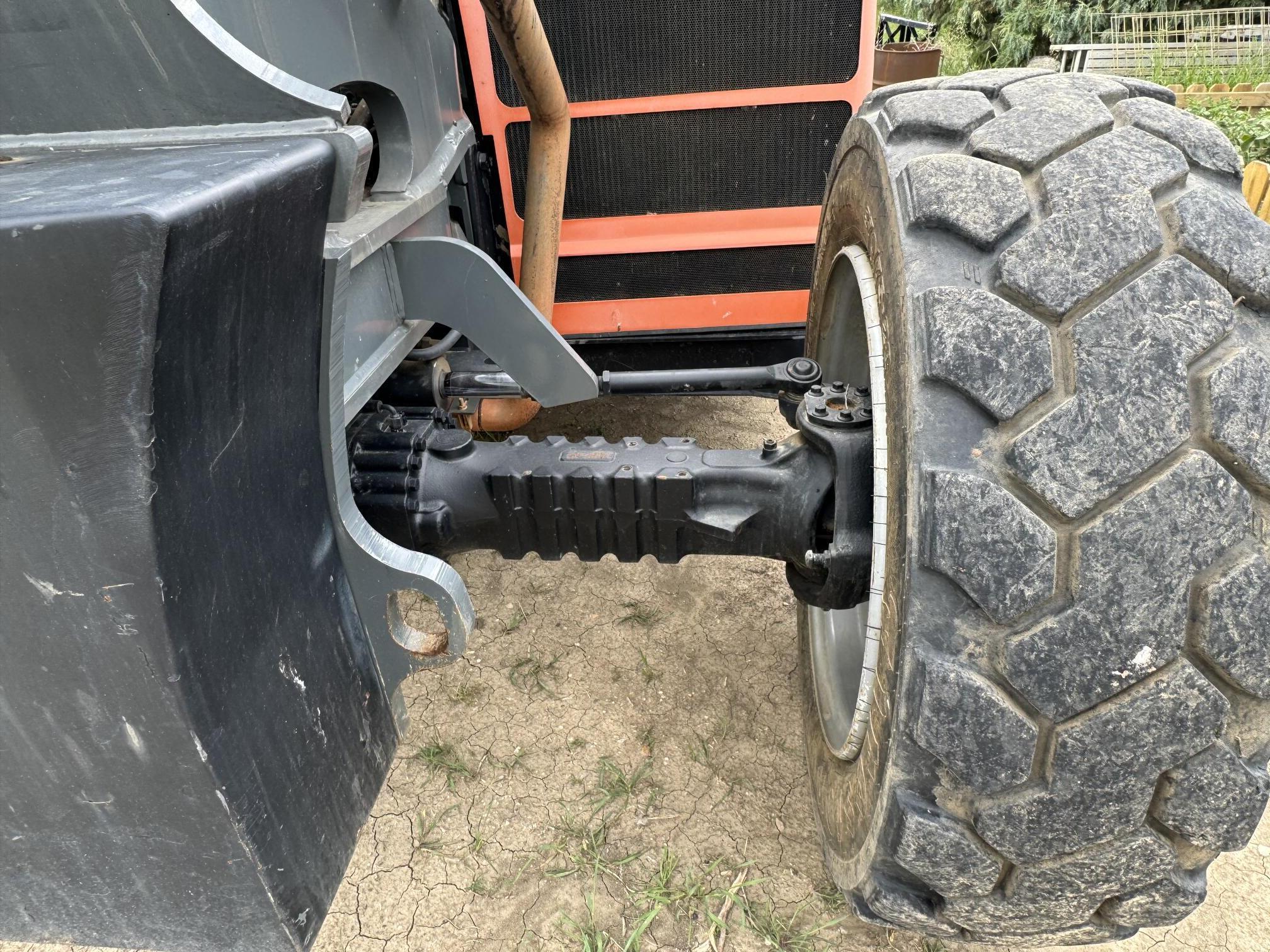 2013 JLG G6-42A - Image 22