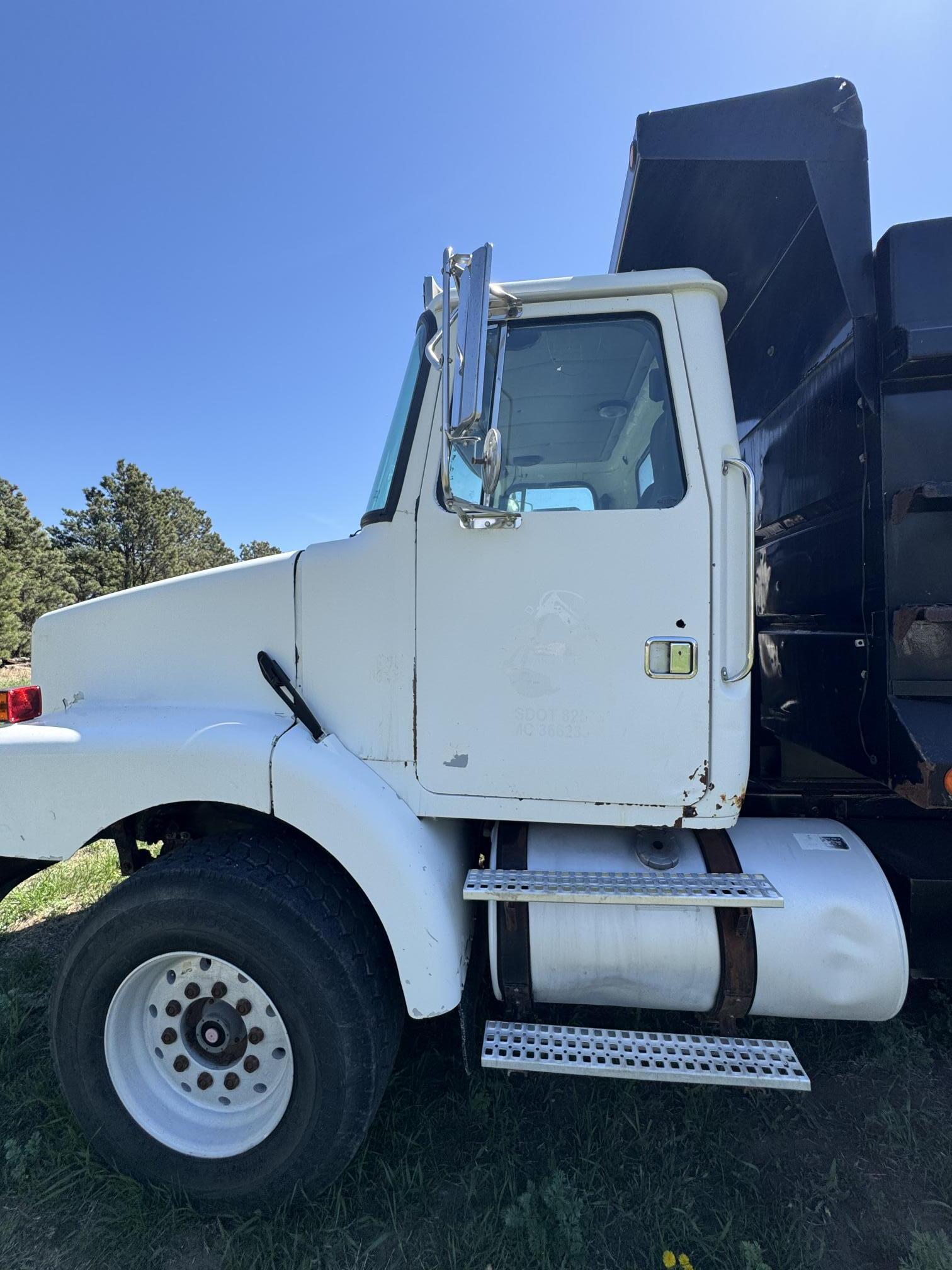 1995 WHITE/GMC WHITEGMC - Image 9