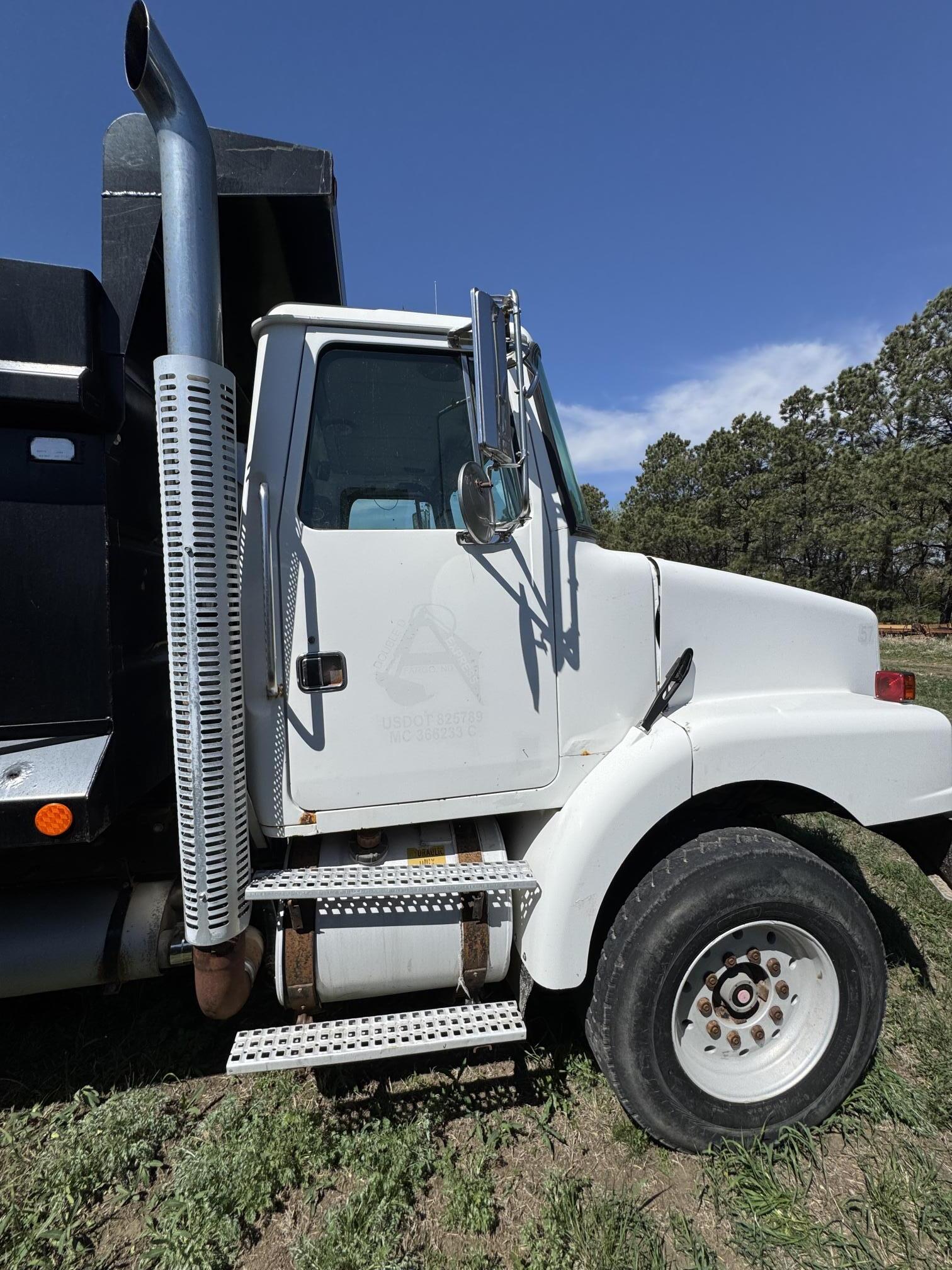 1995 WHITE/GMC WHITEGMC - Image 33