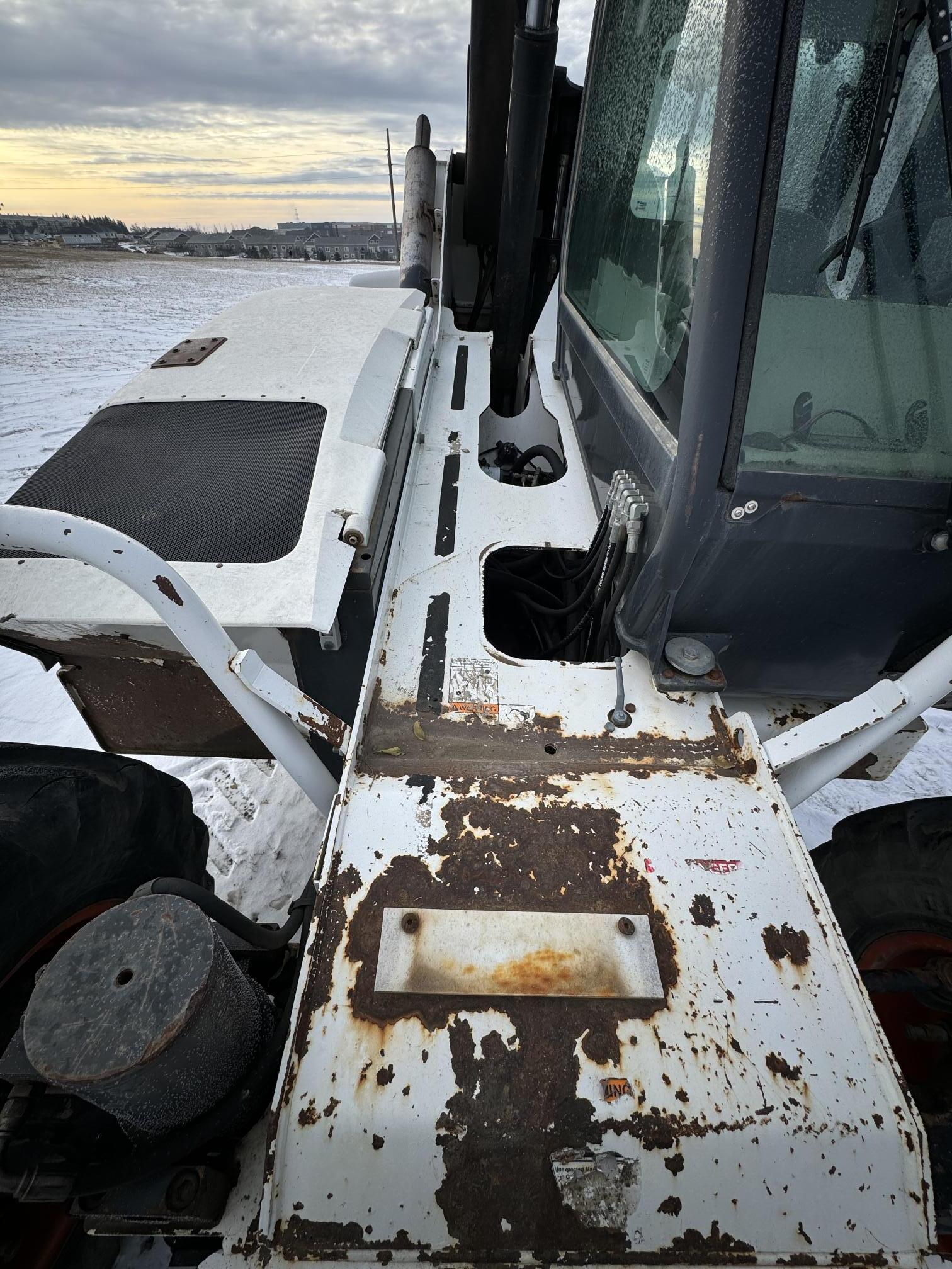 2003 BOBCAT V623 - Image 25