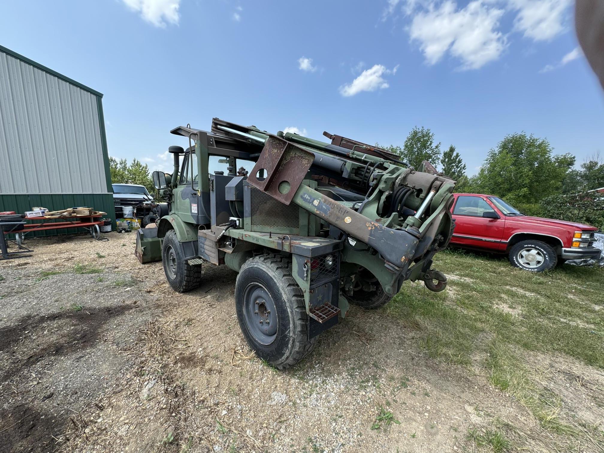 1988 DAIMLER-BENZ Unimog 419 - view 3 of 42
