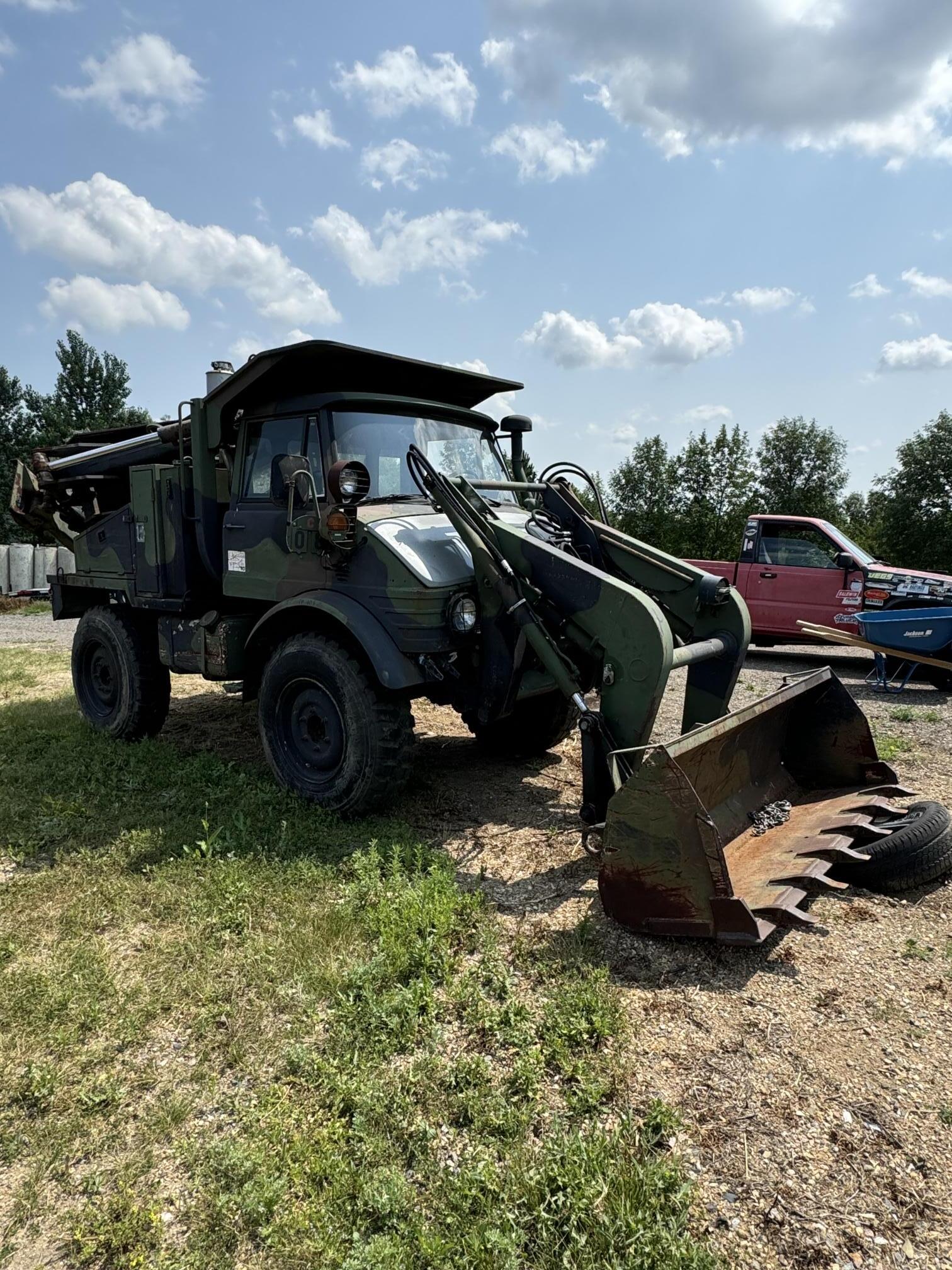 1988 DAIMLER-BENZ Unimog 419 - Image 7
