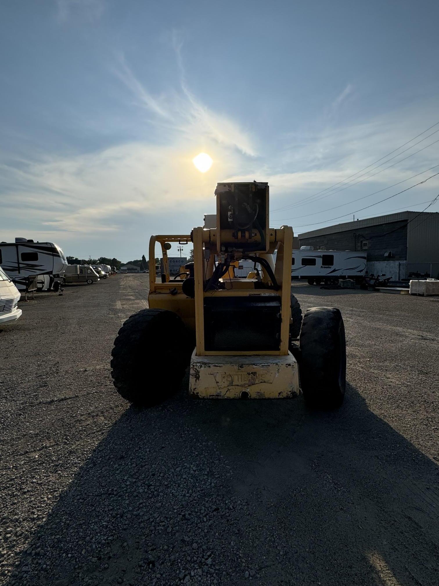 2004 PETTIBONE 10056 - Image 3