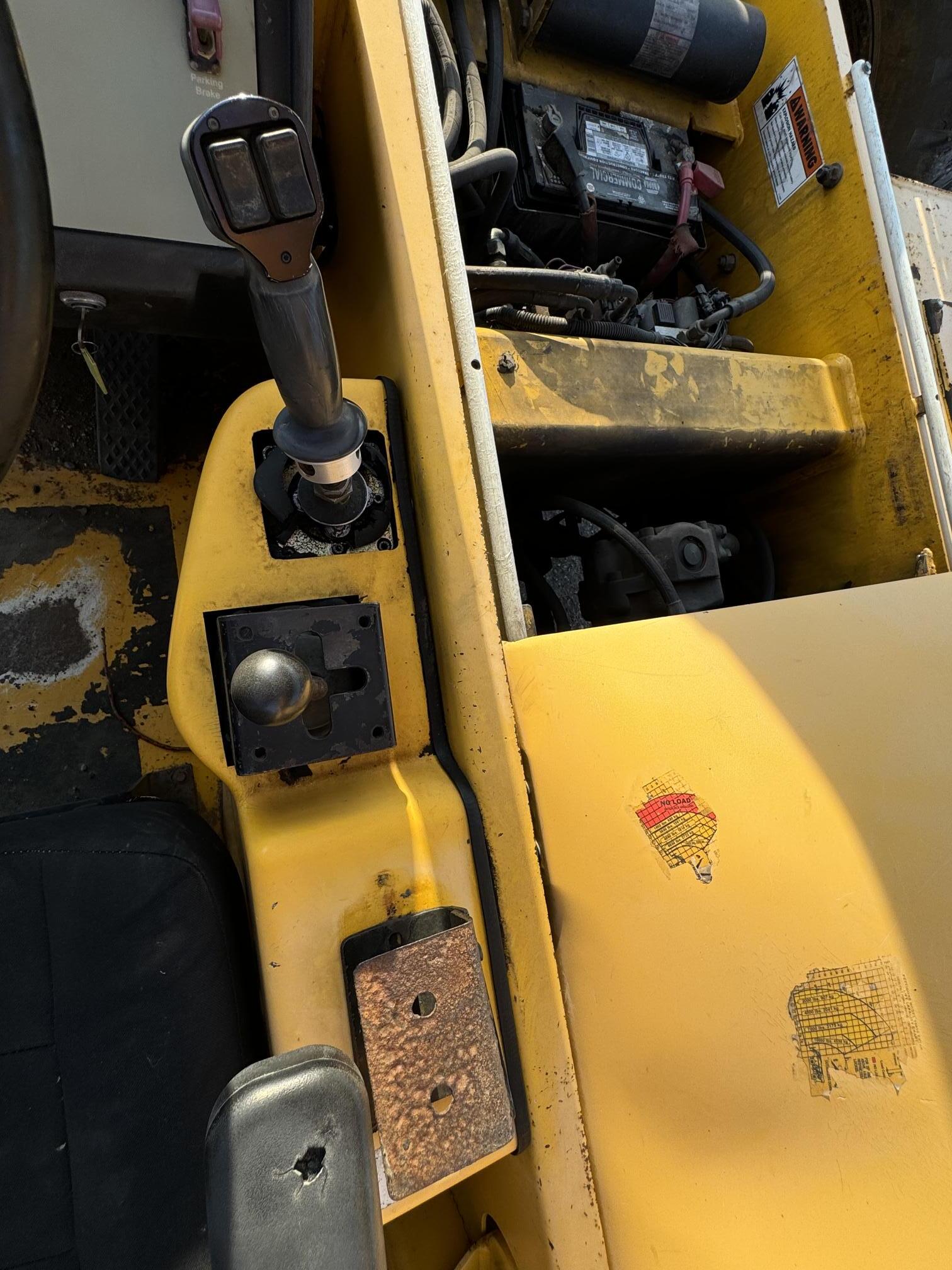 2004 PETTIBONE 10056 - view 19 of 44