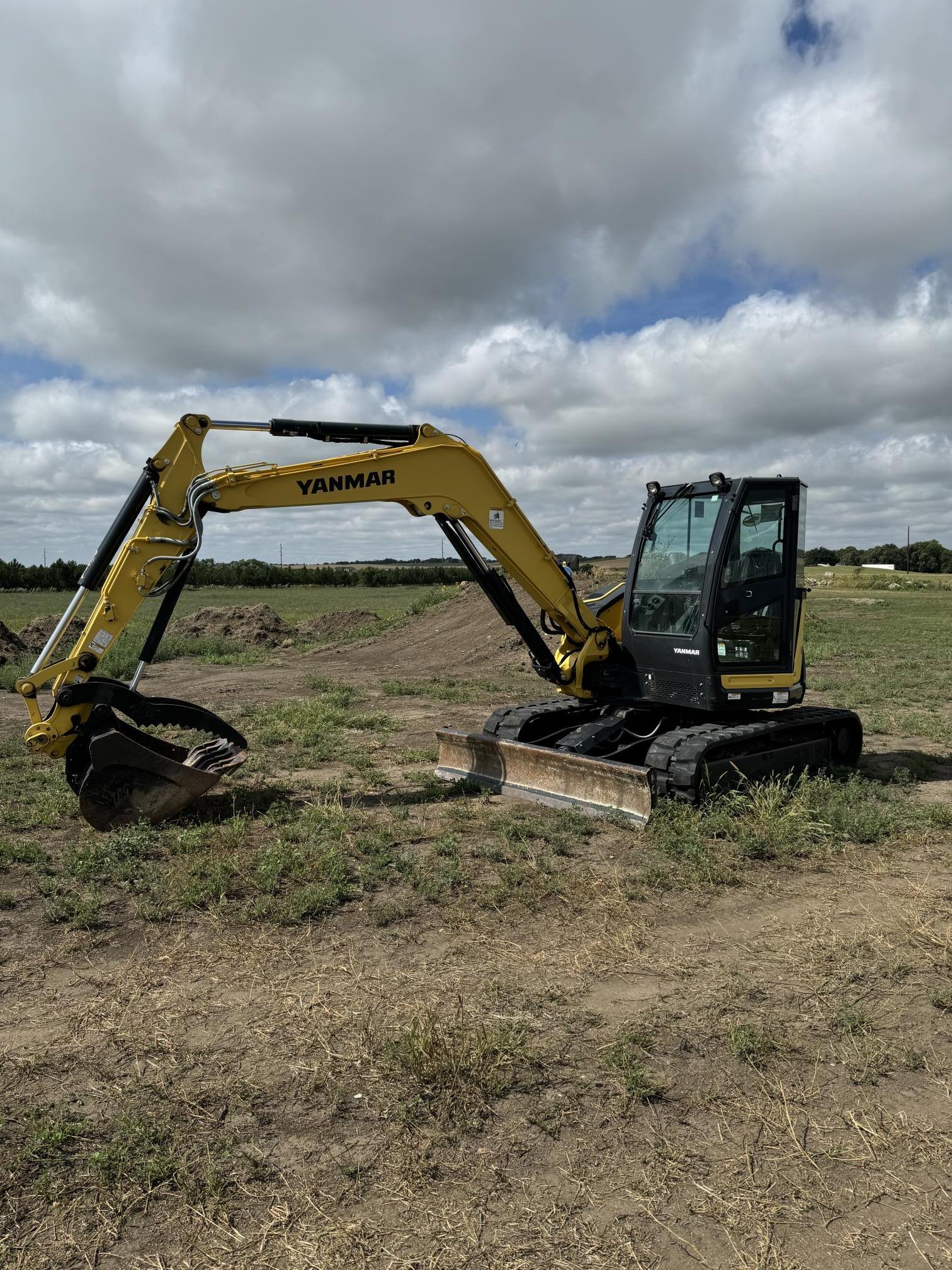 2019 YANMAR VIO80-1A - view 2 of 39