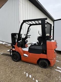 2002 TOYOTA 7FGCU25 - Image 2