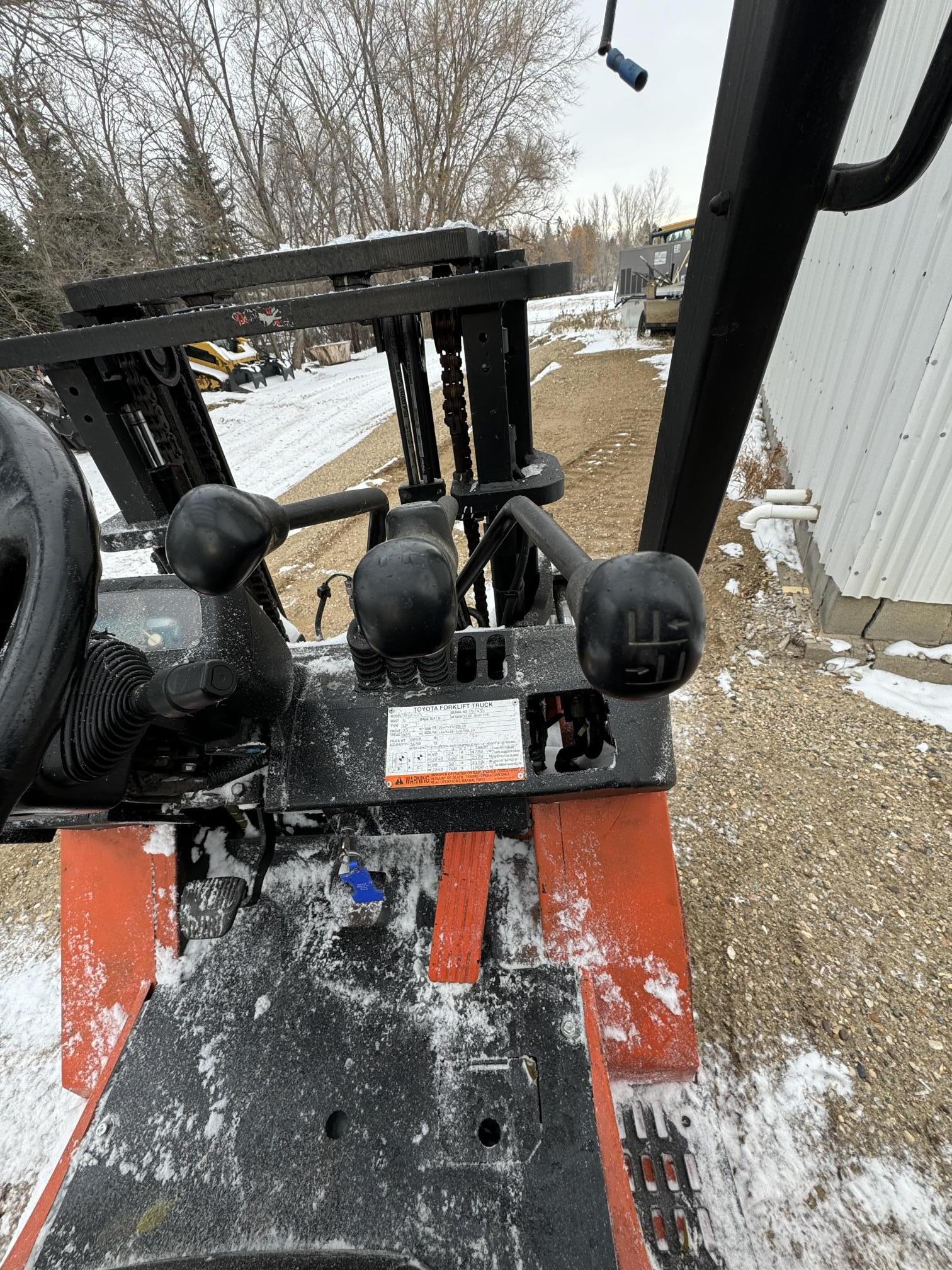 2002 TOYOTA 7FGCU25 - Image 13