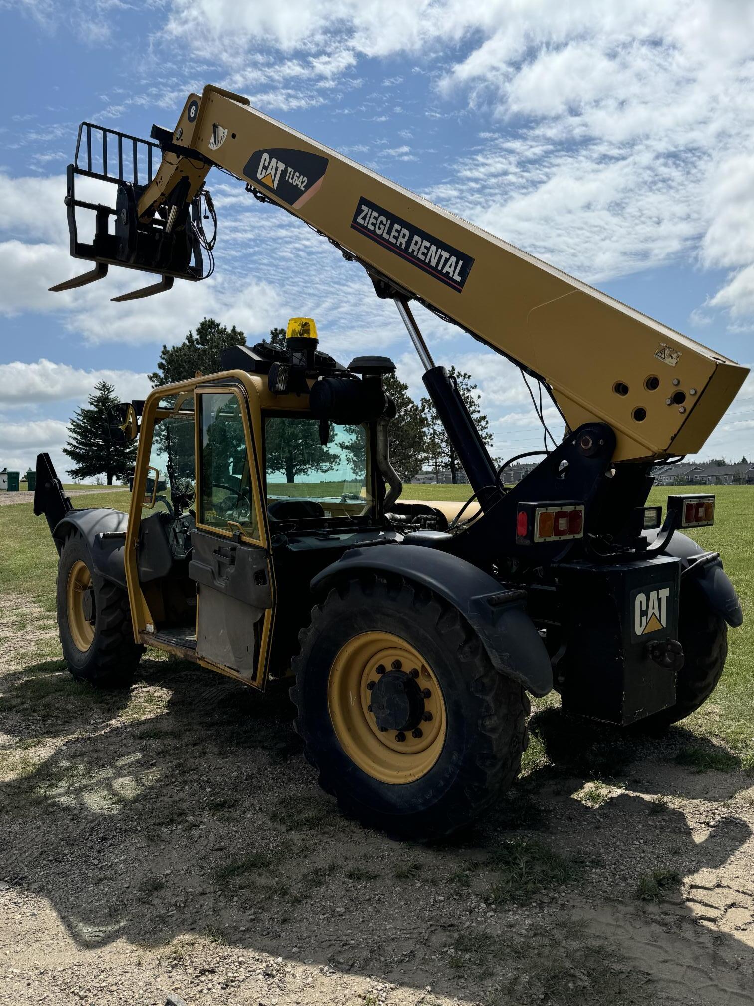 2008 CATERPILLAR TL642 - Image 3