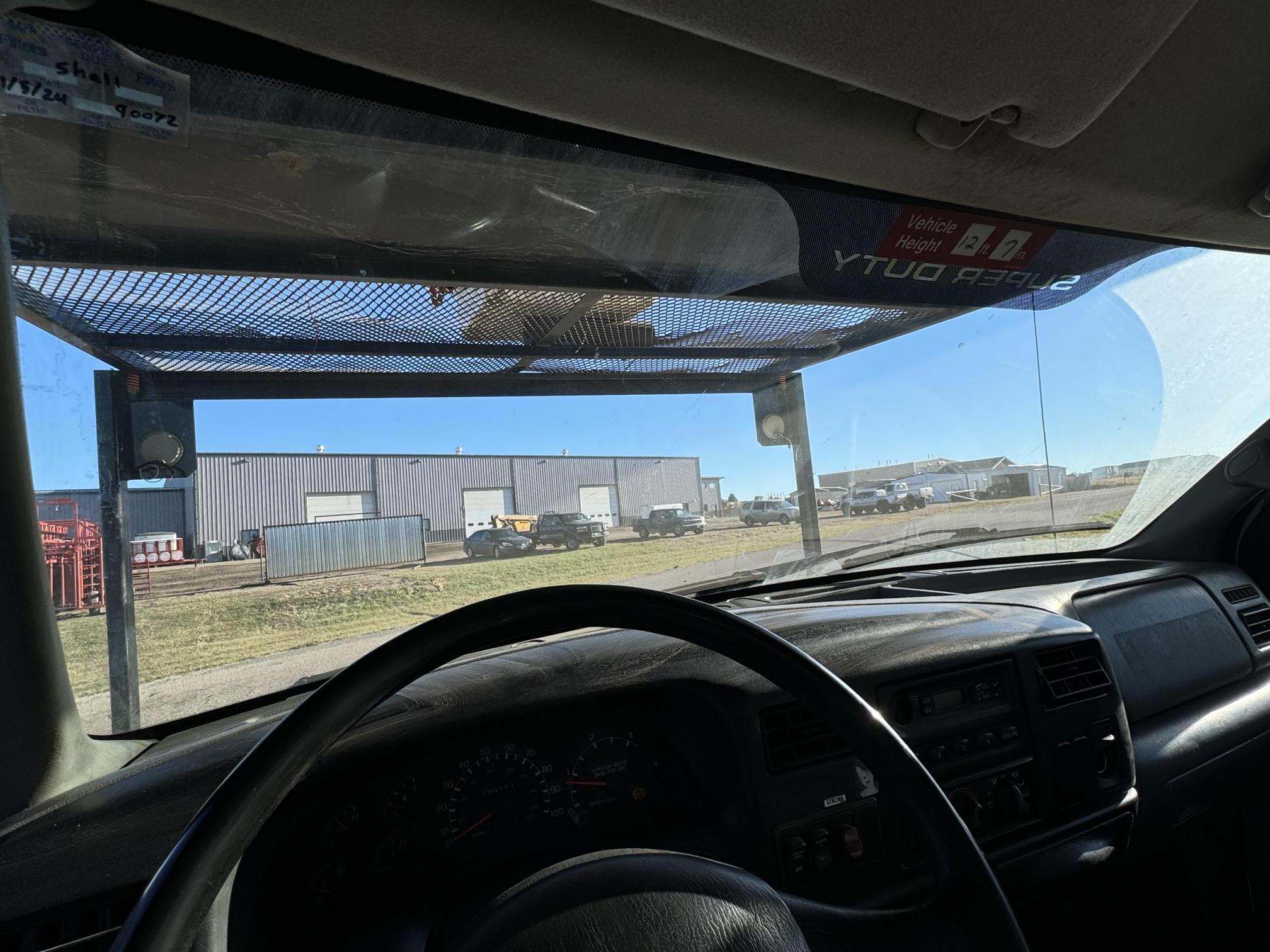 2010 FORD F750 Bucket Truck - view 13 of 63