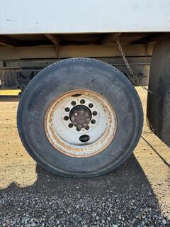 2010 FORD F750 Bucket Truck - Image 49