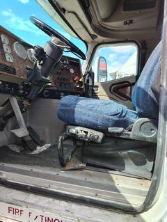 2005 INTERNATIONAL 9400i Eagle - Image 9