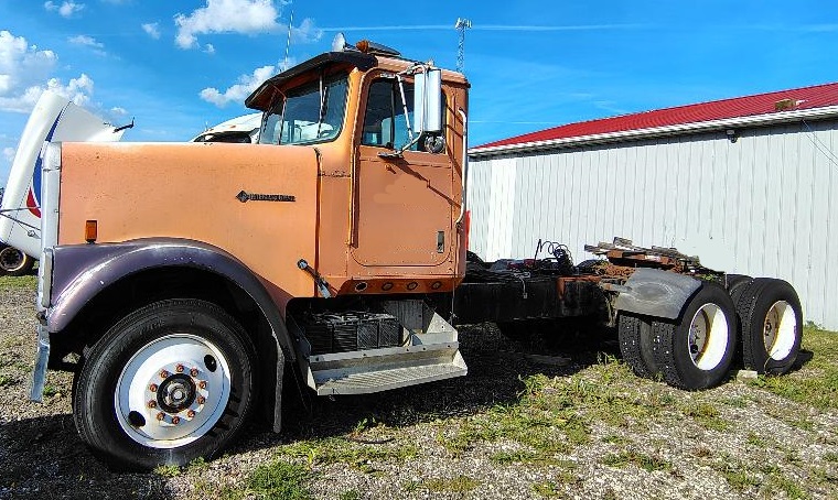 1986 INTERNATIONAL F9370 - view 1 of 18