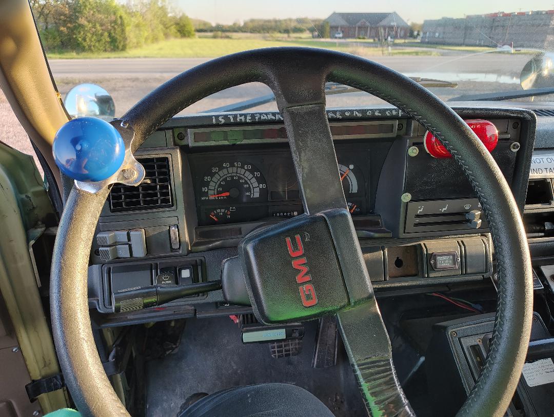 1998 GMC Top Kick C7500 - view 8 of 16