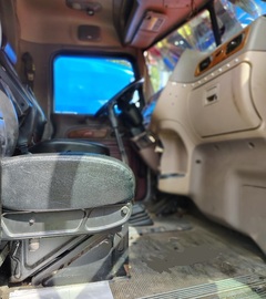 2008 PETERBILT - Image 21