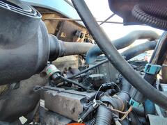 1999 INTERNATIONAL 4700 Low Profile T444E - Image 44