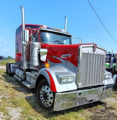 2007 KENWORTH W900 - Image 2