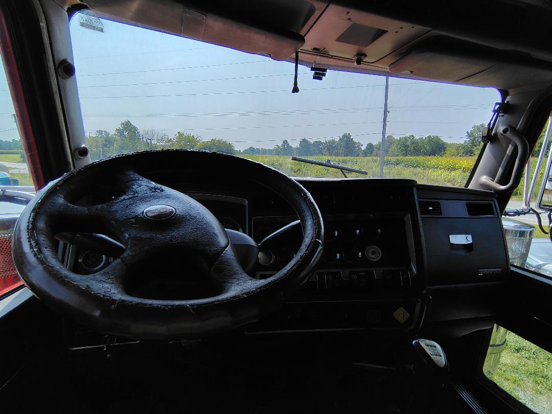 2007 KENWORTH W900 - view 17 of 34