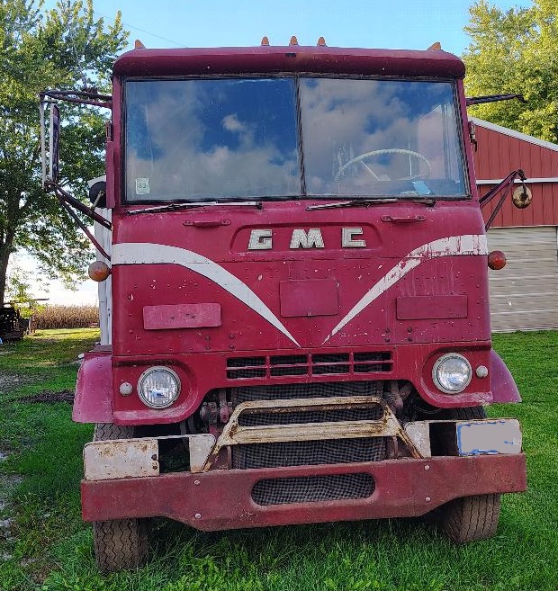1965 GMC Crackerbox