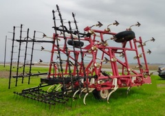 1996 WIL-RICH 2800 Field Cultivator - Image 6