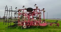 1996 WIL-RICH 2800 Field Cultivator - Image 5