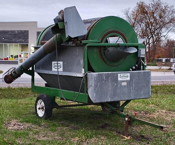 0 SUKUP 48 Grain Cleaner