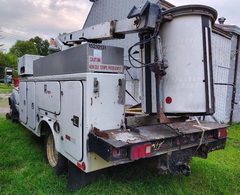 2001 CHEVROLET 3500 - Image 2