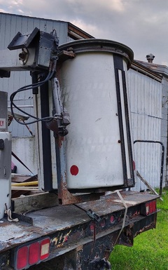 2001 CHEVROLET 3500 - Image 16