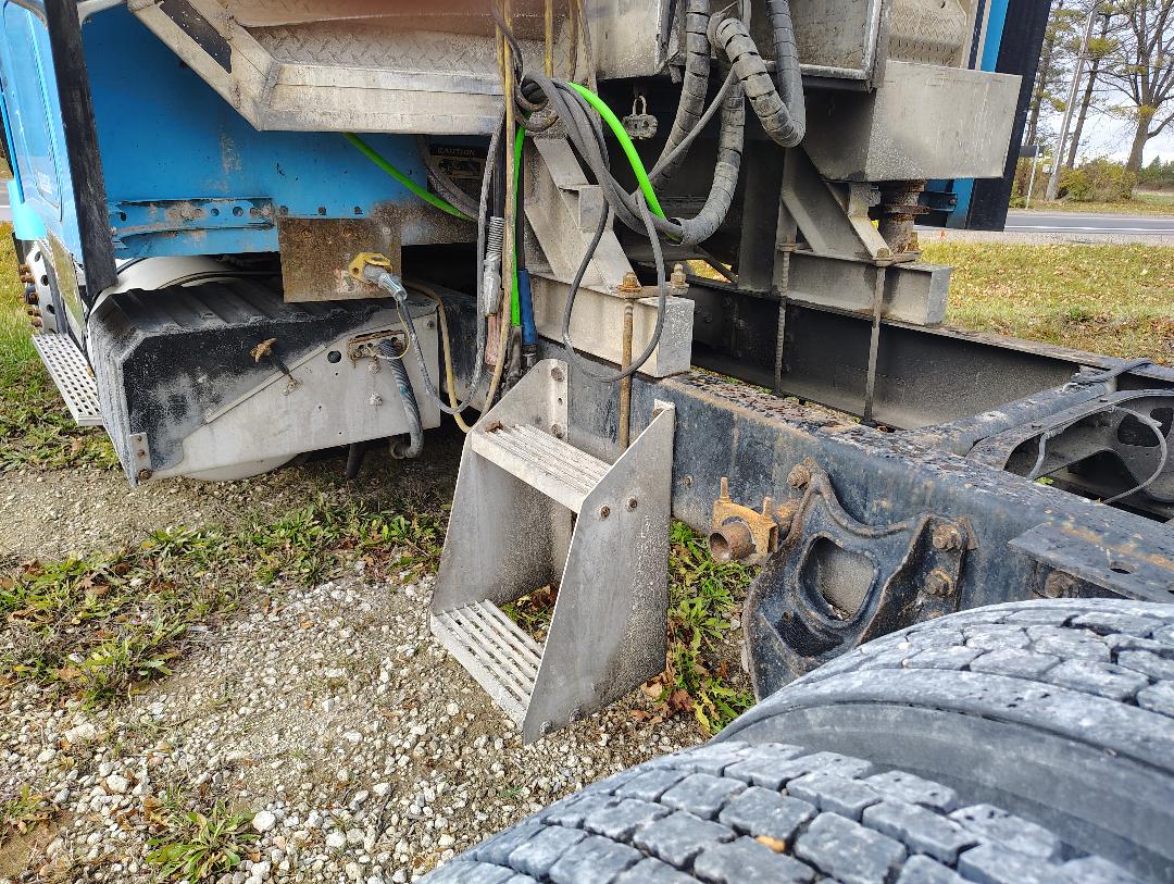 1994 INTERNATIONAL 9200 6x4 - view 11 of 47