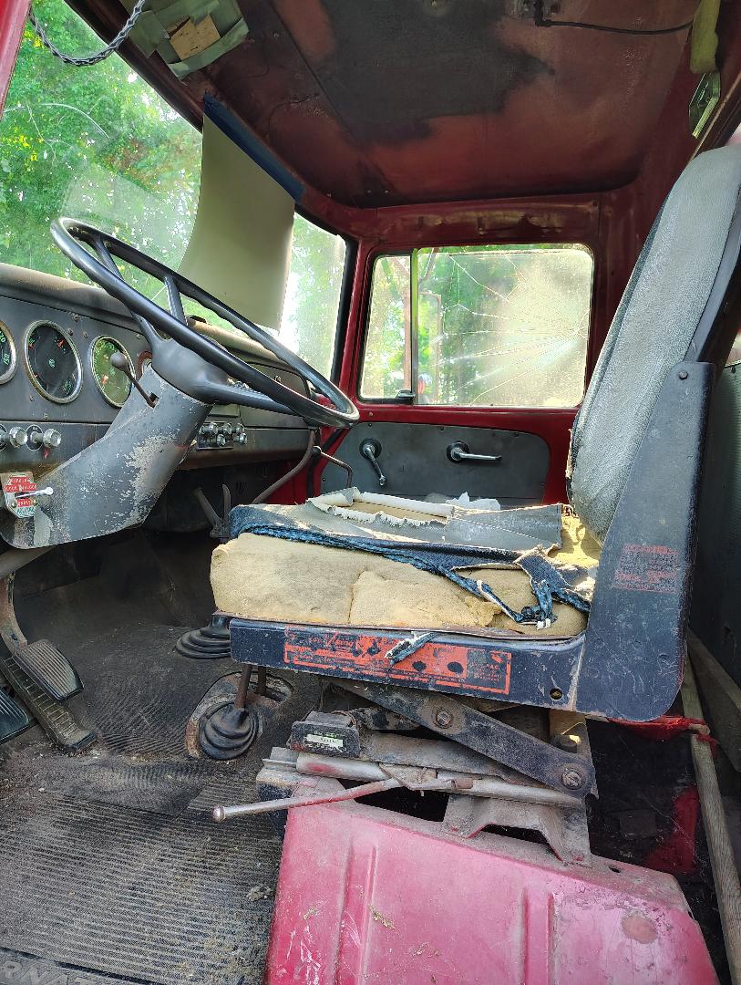 1965 INTERNATIONAL Loadstar 1800 - view 17 of 27