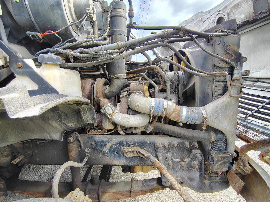 2005 STERLING L9500 - view 10 of 19