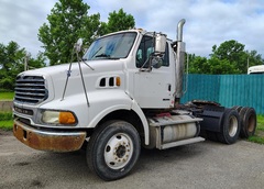 2005 STERLING L9500 - Image 3