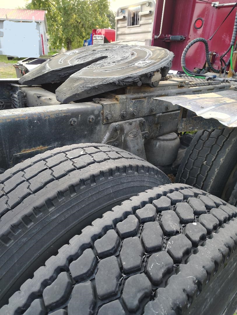 2000 PETERBILT 379 - view 12 of 35