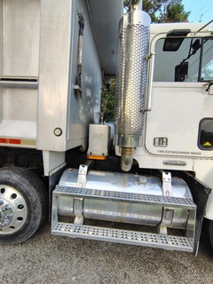 1999 FREIGHTLINER 5-Axle - Image 9