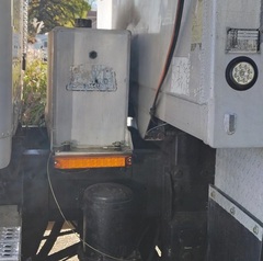 1999 FREIGHTLINER 5-Axle - Image 10