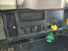 2000 INTERNATIONAL 4700 DT466E - Image 42