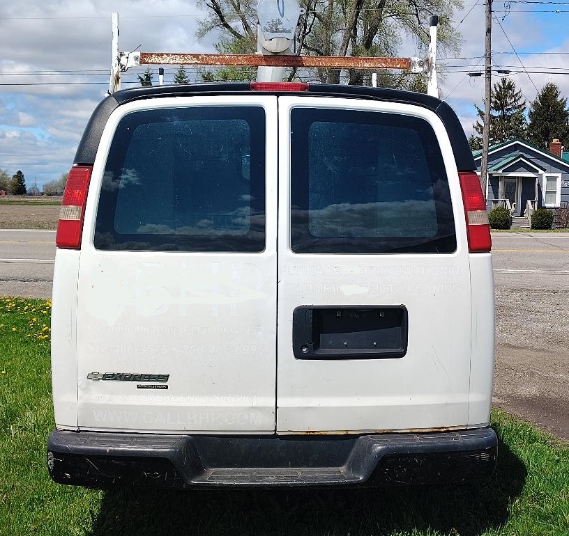 2012 CHEVROLET 1500 - view 5 of 17