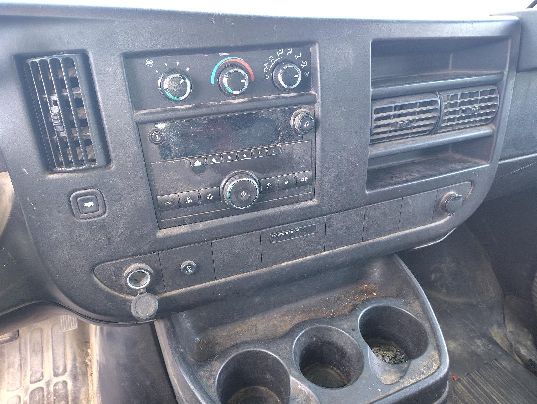 2012 CHEVROLET 1500 - view 14 of 17